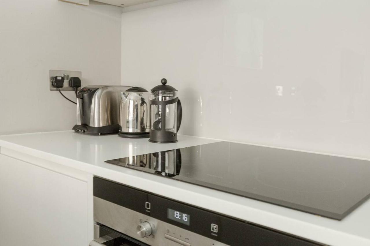 Modern 1Br Period Property In Kensington Londra Exterior foto